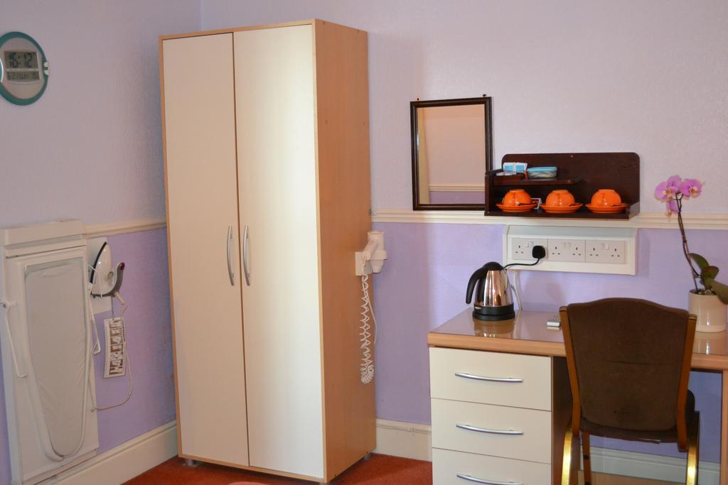 Adelphi Guest House ダグラス エクステリア 写真