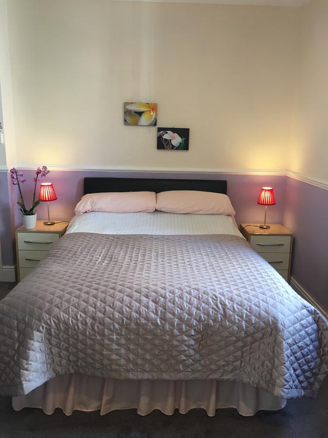 Adelphi Guest House ダグラス エクステリア 写真