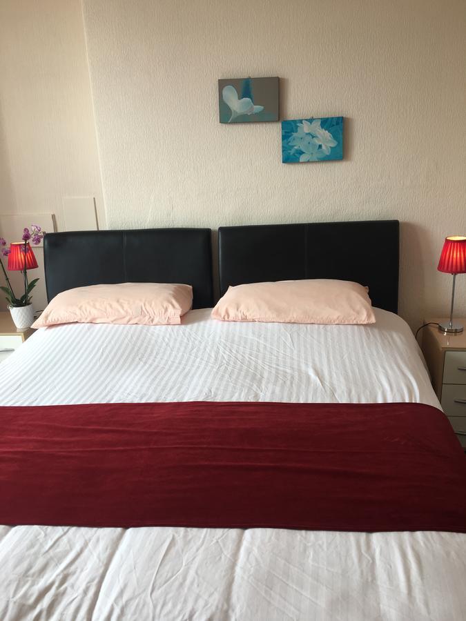 Adelphi Guest House ダグラス エクステリア 写真
